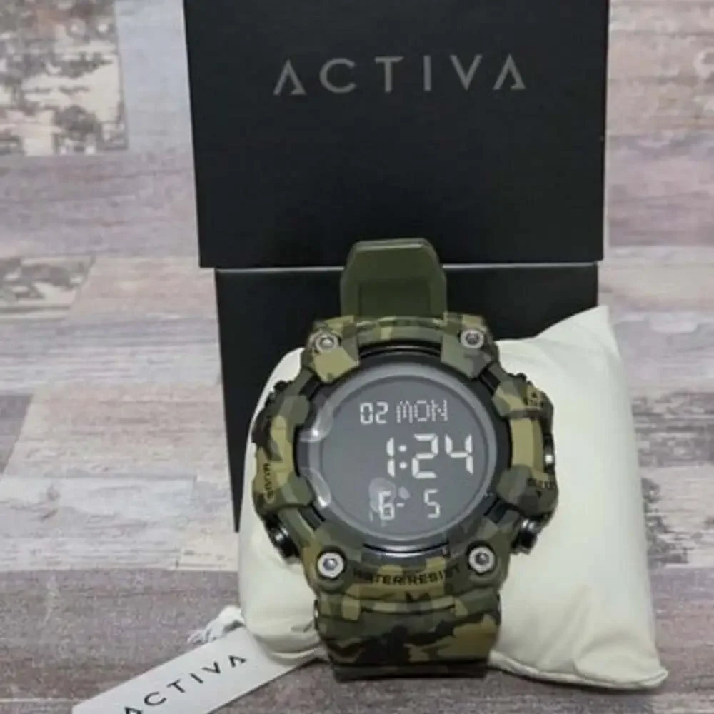 New Invicta Activa DigiWatch Camouflage BRAND NEW IN BOX ACW1968-001  Black Ops